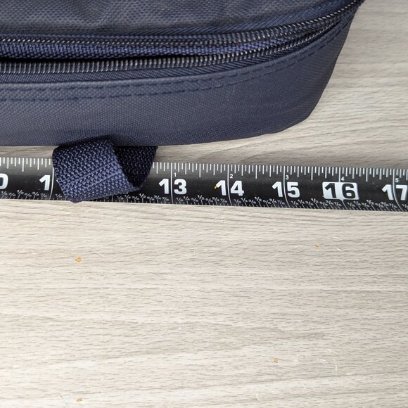 Pampered Chef Navy Blue Insulated Casserole Stoneware Carrying Tote w/Handles - Picture 11 of 13